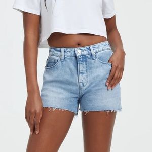 Good American Good 90’s Weightless Denim